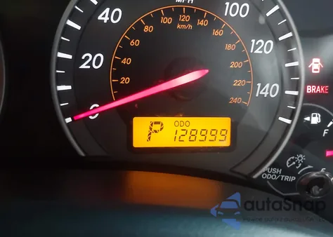 2010 Toyota Corolla S z USA, uszkodzony, nr VIN 2T1BU4EE7AC465665